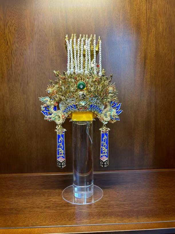 台版手工漆线贴金纸帽包含妈祖帽太子帽王爷帽等多种款式