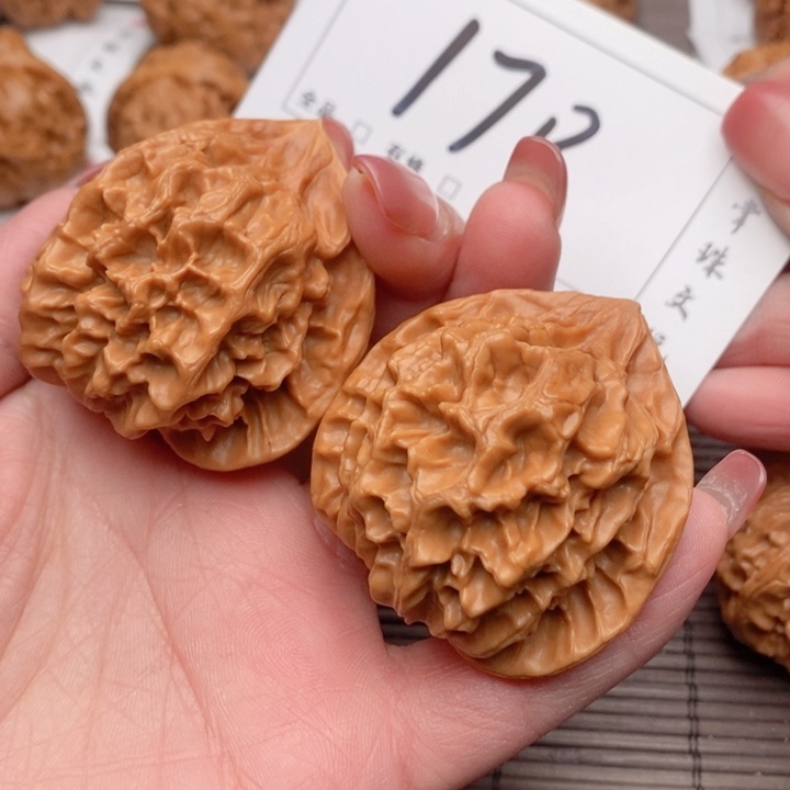 文玩核桃吊坠45帝王170