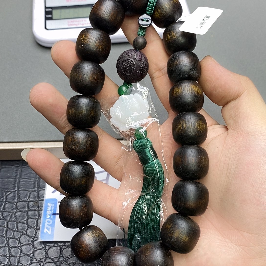 沉香碎屑沉香莺歌绿