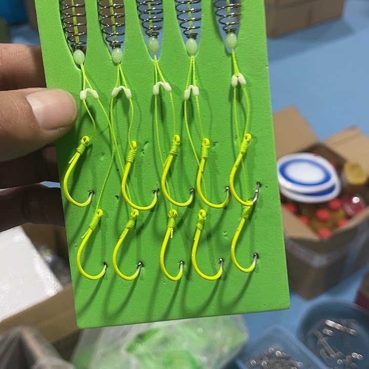 弹簧鱼钩发20付渔具