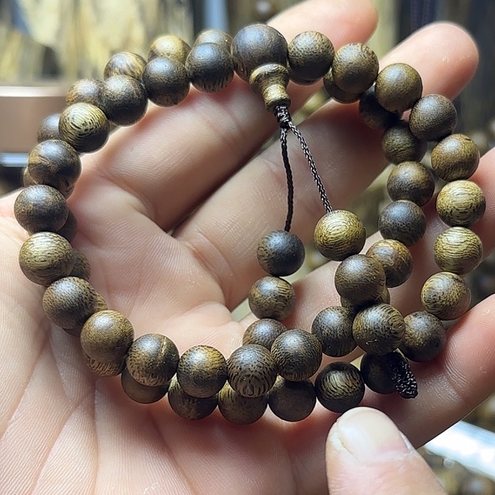 沉香碎屑沉香卡9，16克