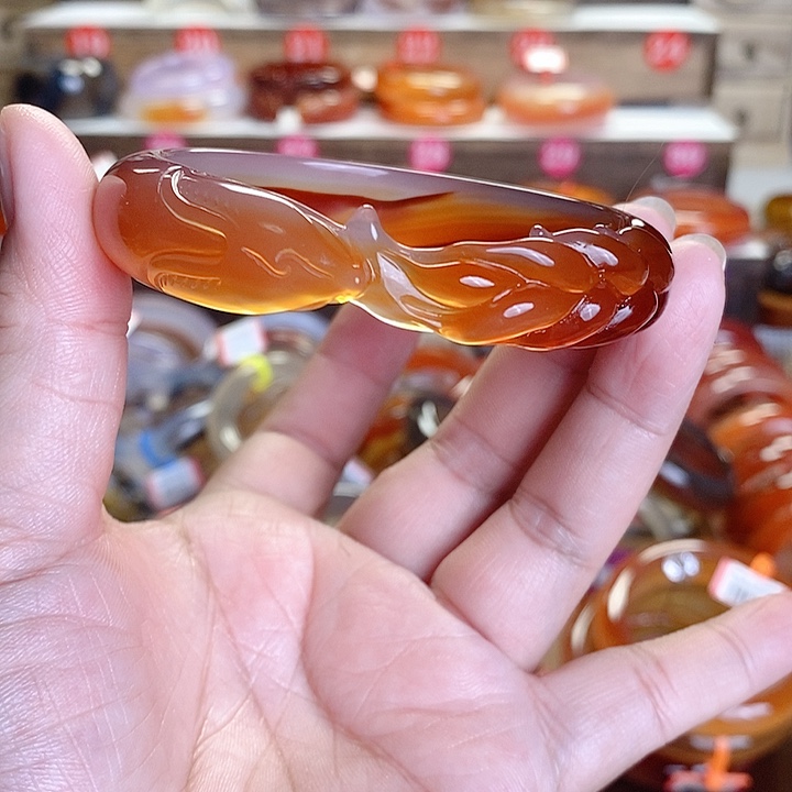 玛瑙/玉髓手镯未镶嵌_*眸