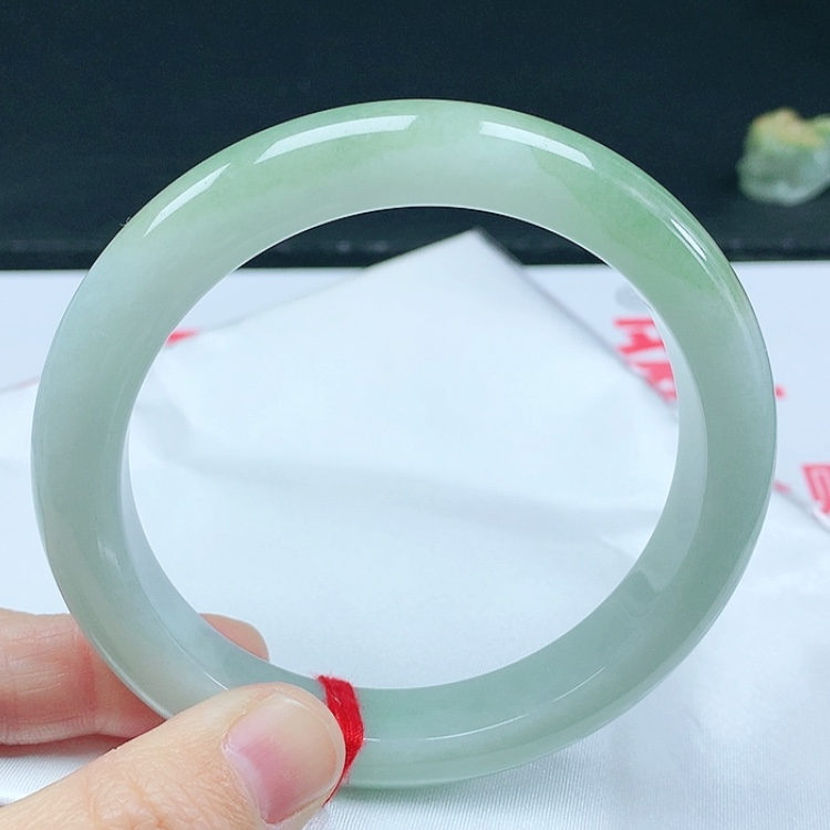 【闪购商品】翡翠手镯未镶嵌天然翡翠手镯