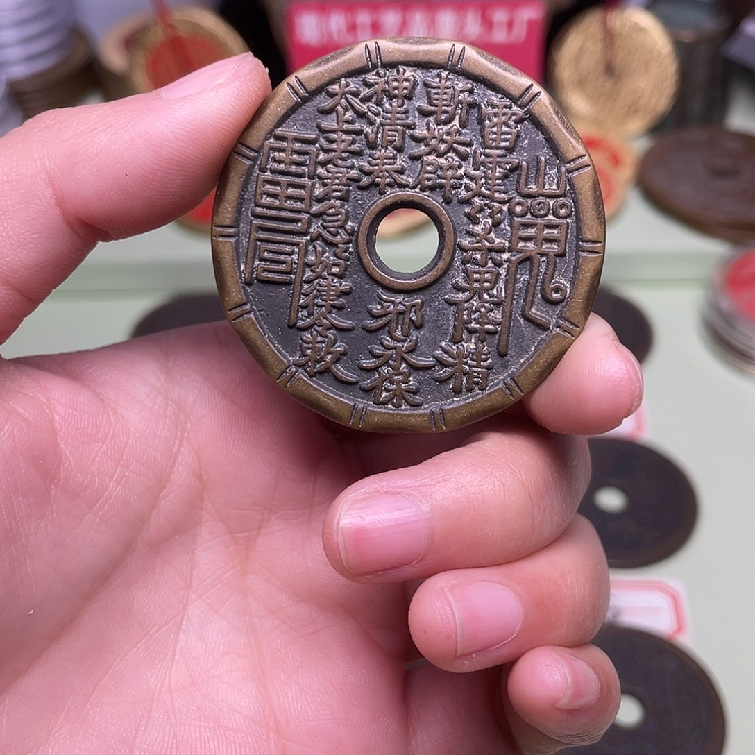 铜K****活现场下单一物一拍