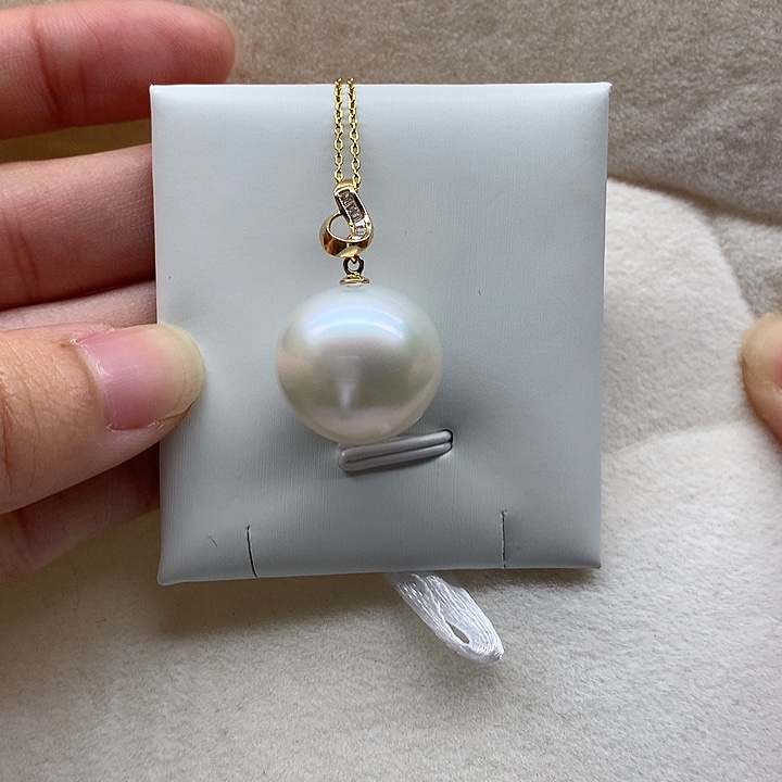 海水珍珠吊坠(赠链)18K金镶嵌海水澳白吊坠17-18mm