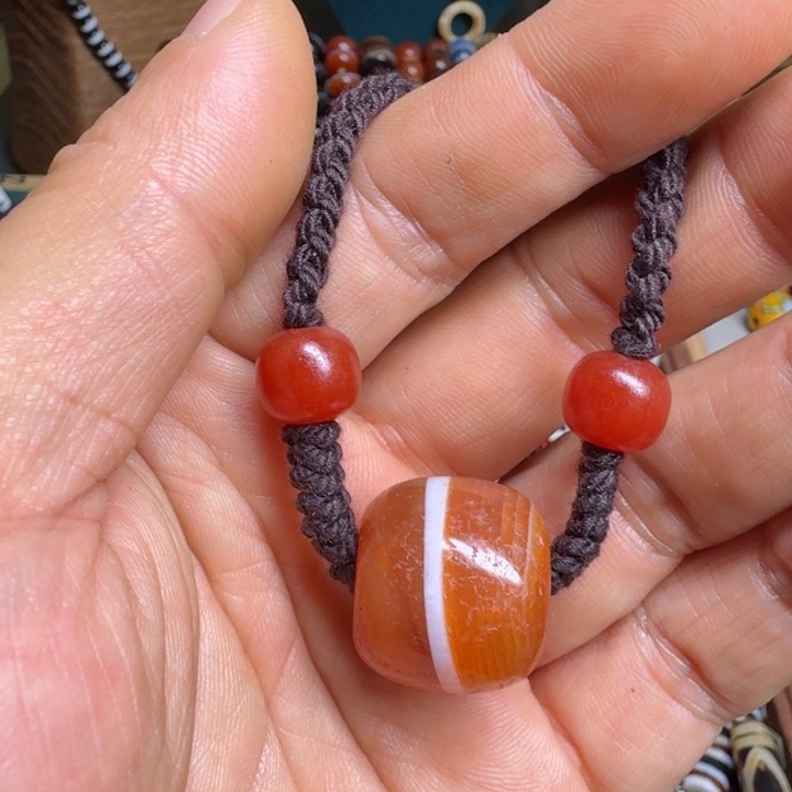 玛瑙/玉髓颈饰未镶嵌