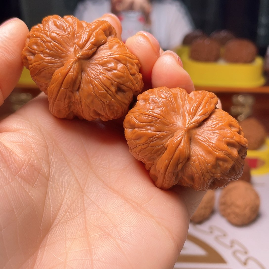 文玩核桃吊坠A****闯元宝44