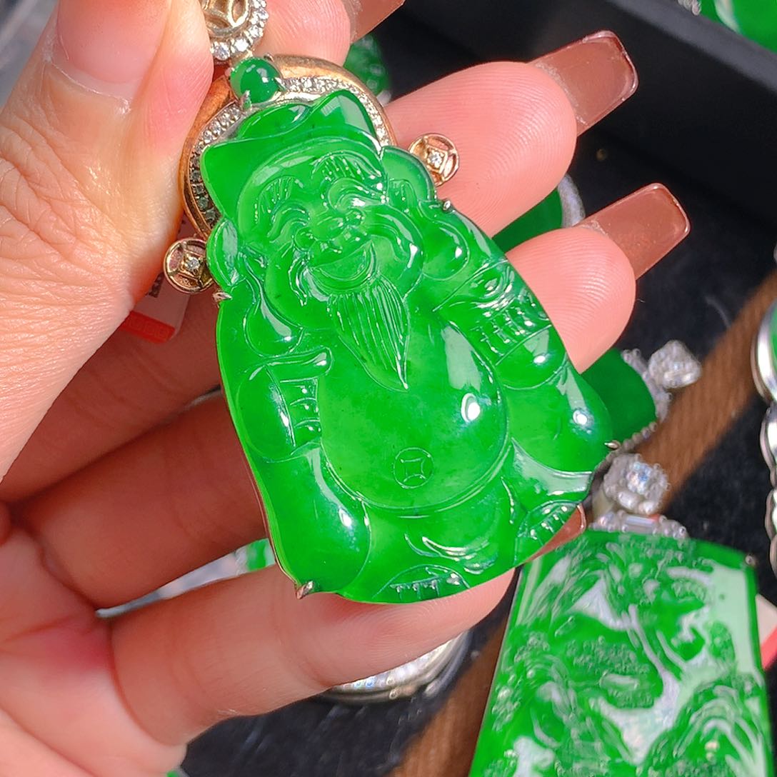 翡翠吊坠(不含链)未镶嵌