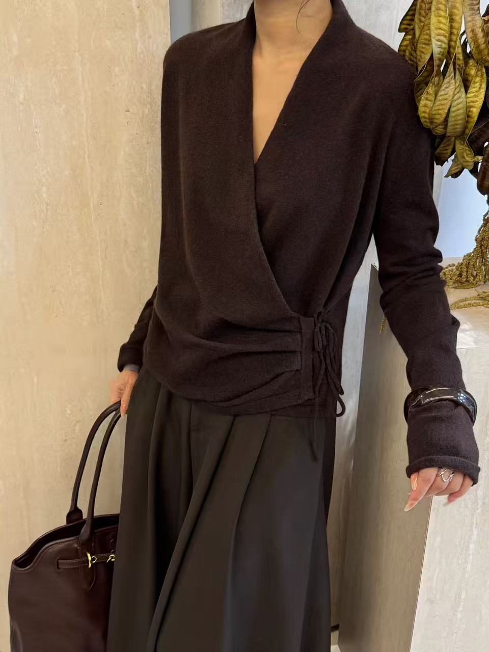 慢慢【451-500】2025秋冬新款高级显瘦气质时尚百搭上衣08