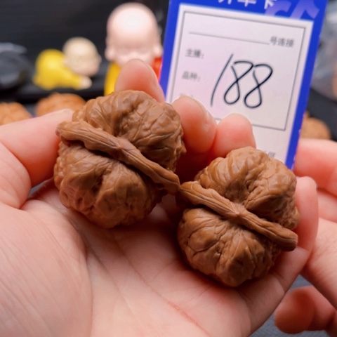 文玩核桃把件39蛤蟆头 188