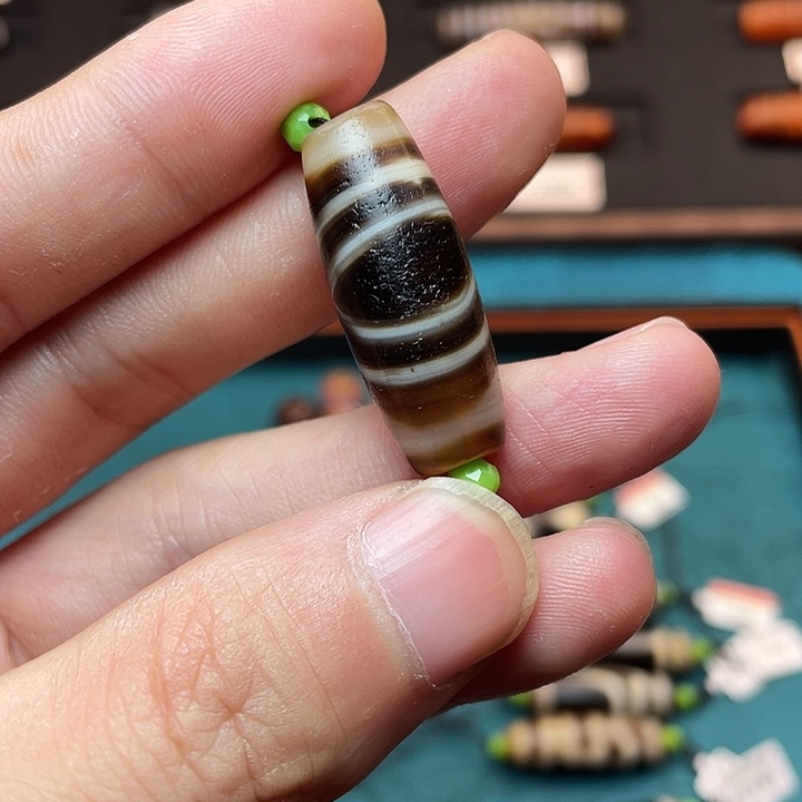 未镶嵌玛瑙/玉髓珠宝半成品?****?