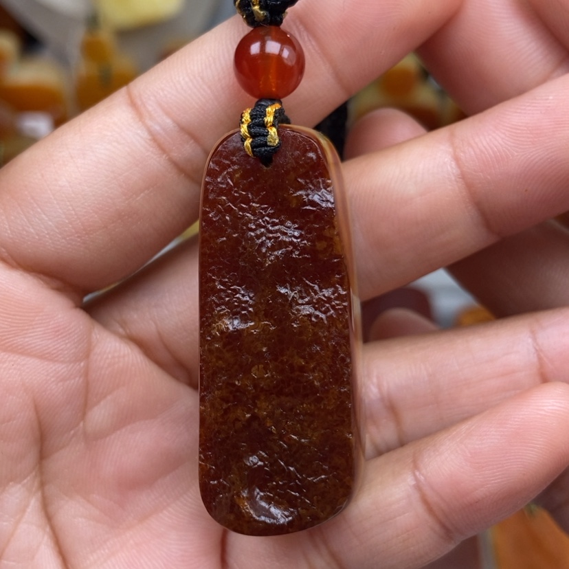 【闪购商品】琥珀颈饰未镶嵌