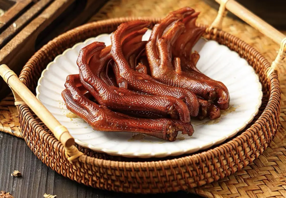 优贝熊老卤鸭爪独立包装即食鸭掌零食小吃外卖15根鸭货男孩日本