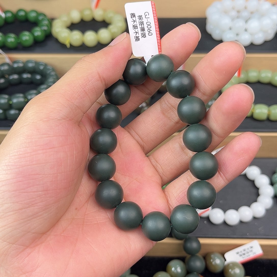 和田玉手串未镶嵌纯天然新疆和田玉沙枣青14mm