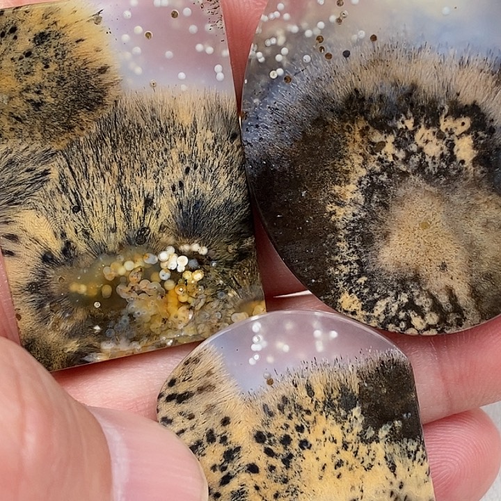 越***好玛瑙/玉髓未镶嵌珠宝奇石