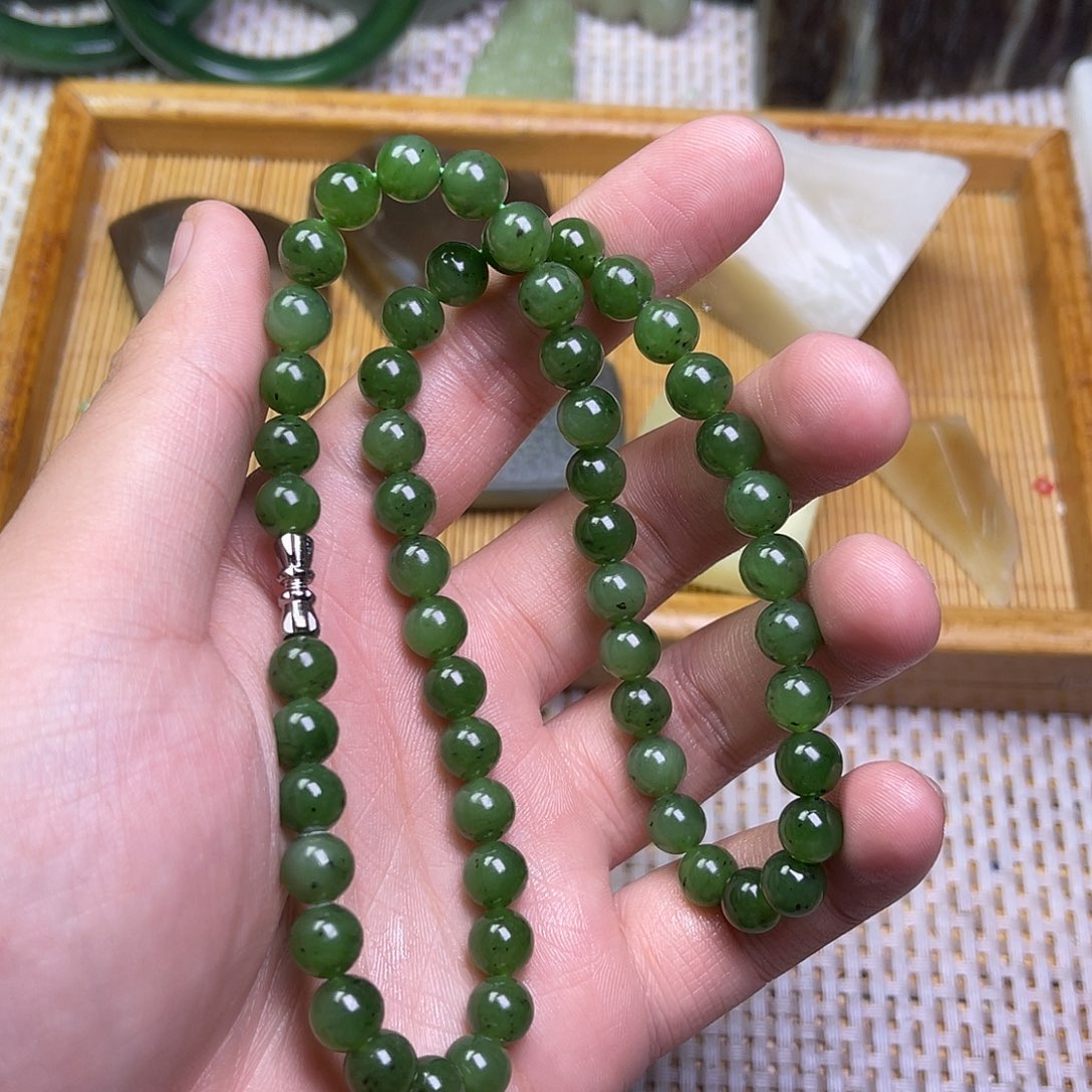 未镶嵌和田玉珠宝半成品56颗卡8