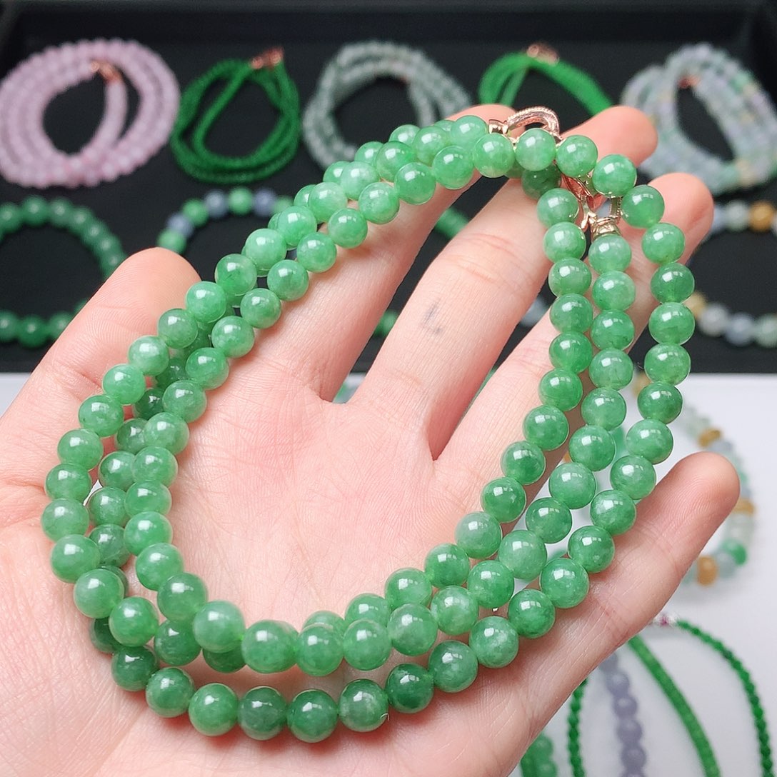 绿***语翡翠未镶嵌手链翡翠