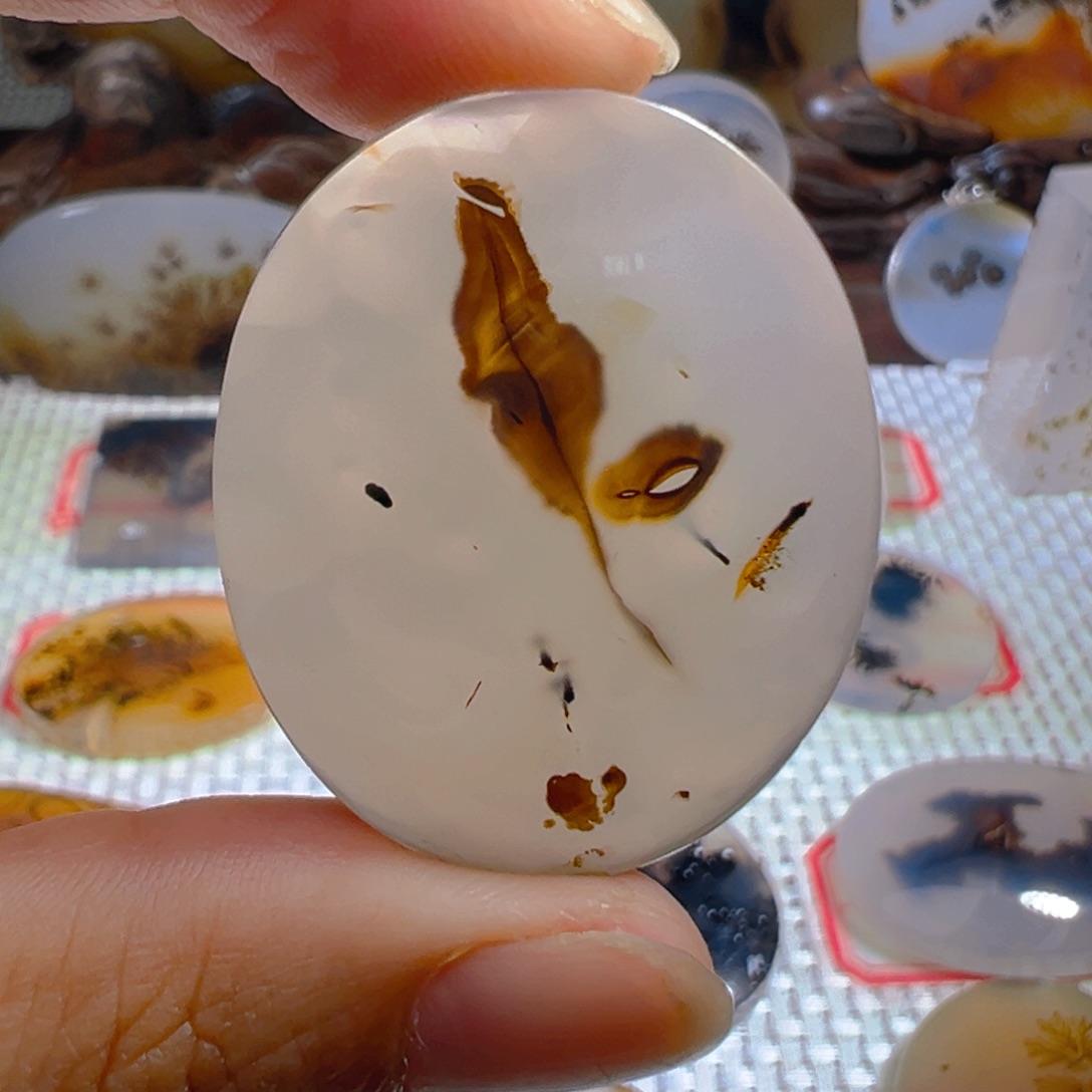 未镶嵌颈饰玛瑙/玉髓