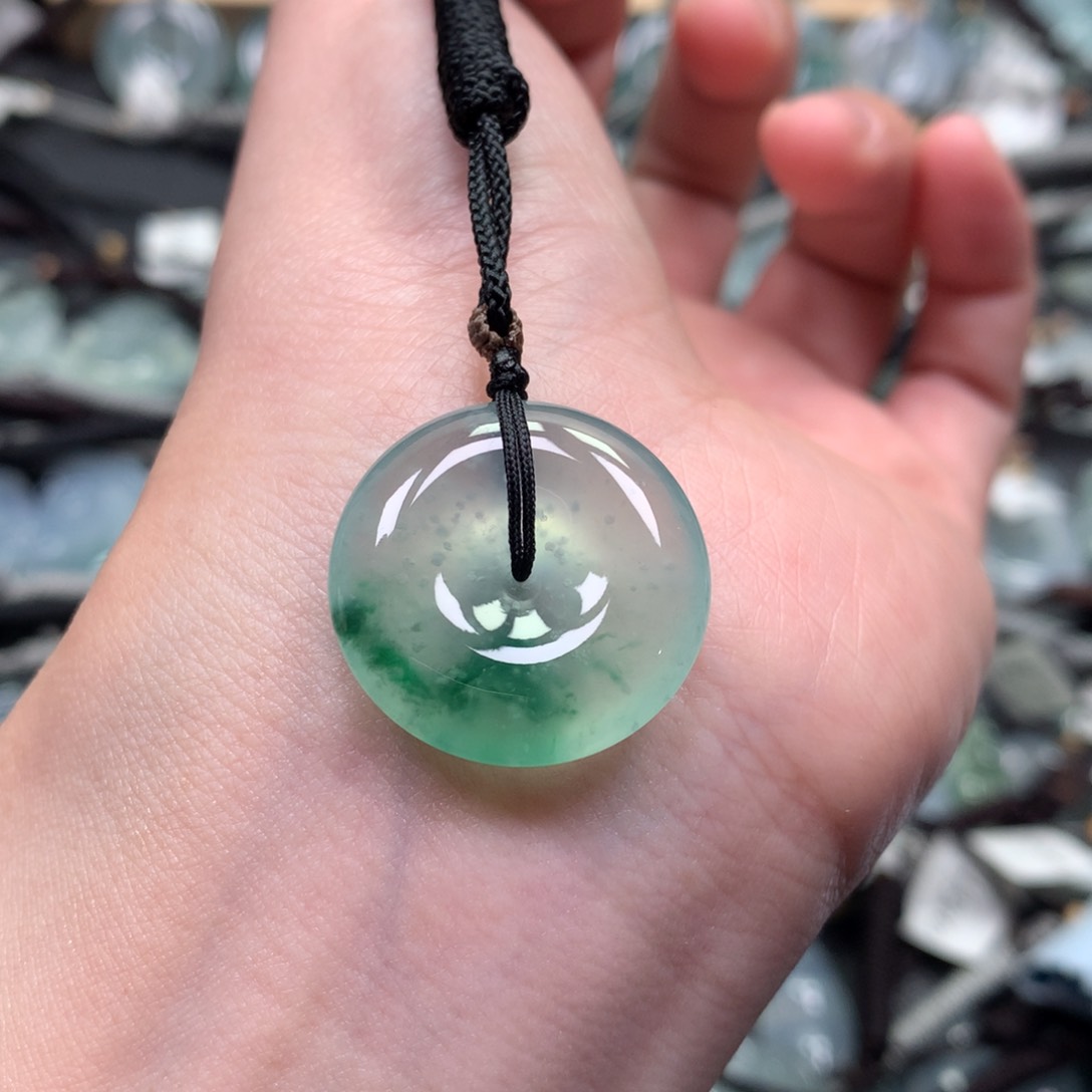 翡翠颈饰未镶嵌000000000000