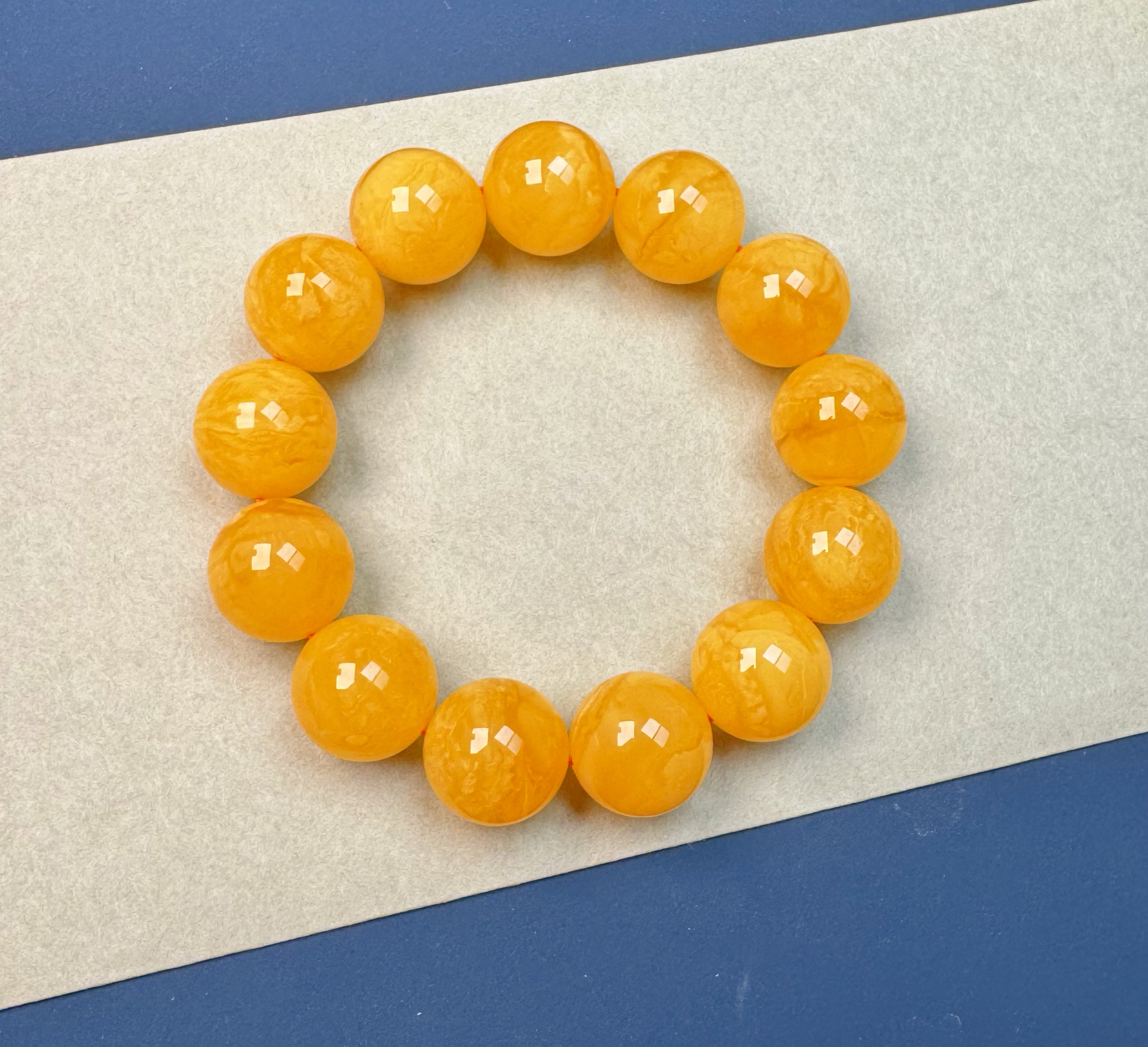 天然原矿蜜蜡橘红妖花18同料圆珠手串，高端珠宝必备