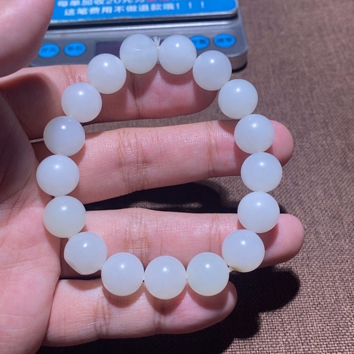 颈饰未镶嵌和田玉?****?