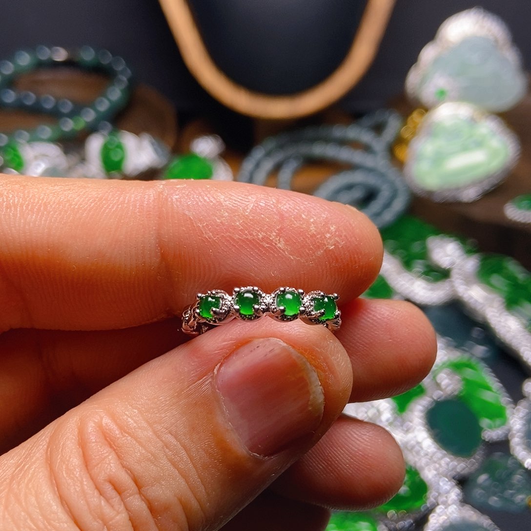 翡翠戒指未镶嵌033戒指