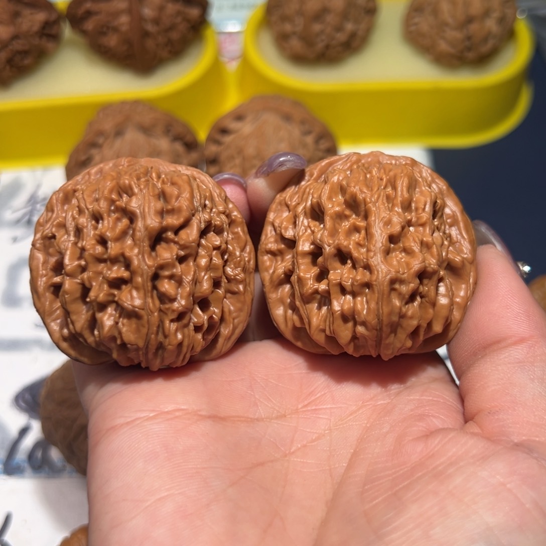 文玩核桃把件四座楼41全品