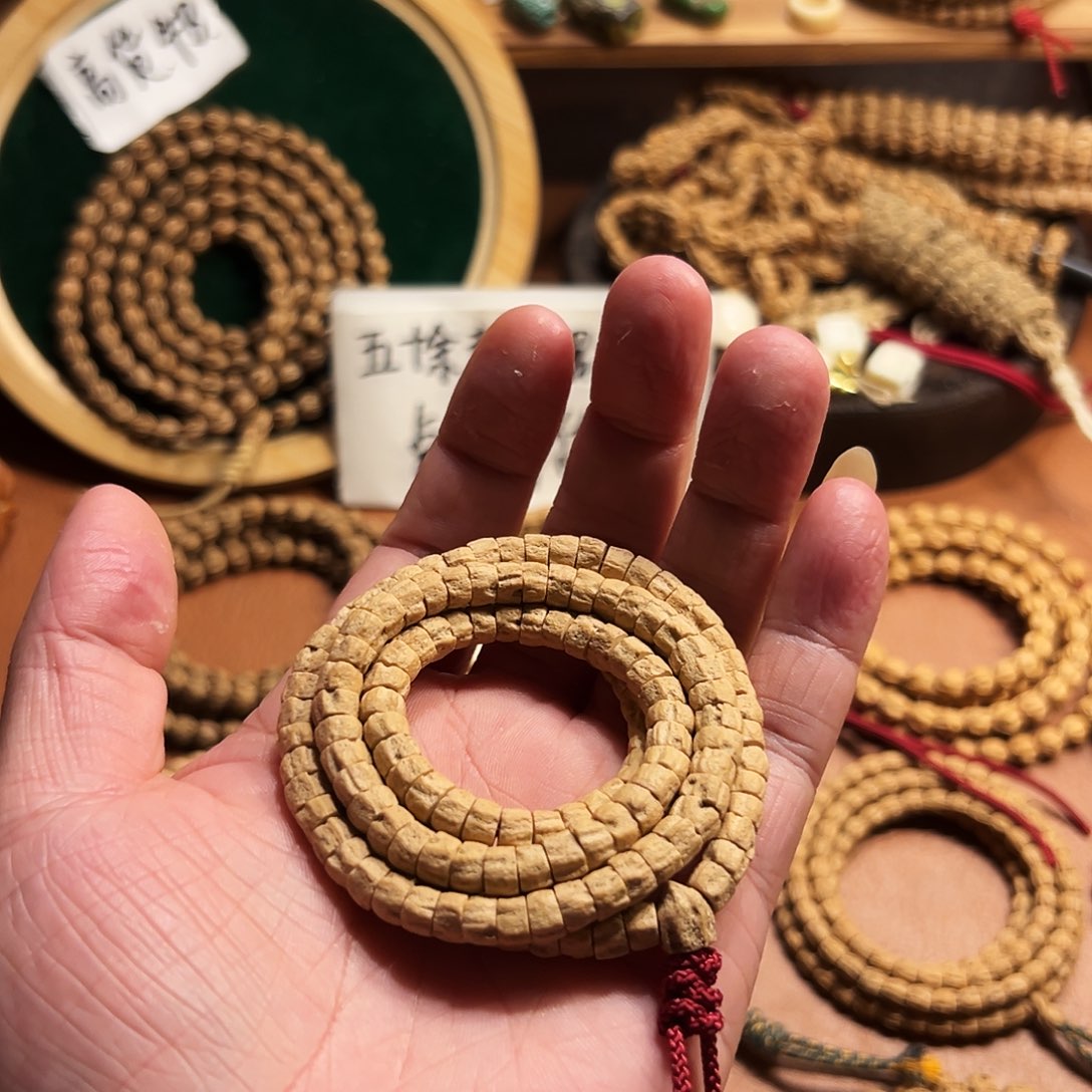 柏香籽/百香籽吊坠斜切大肠