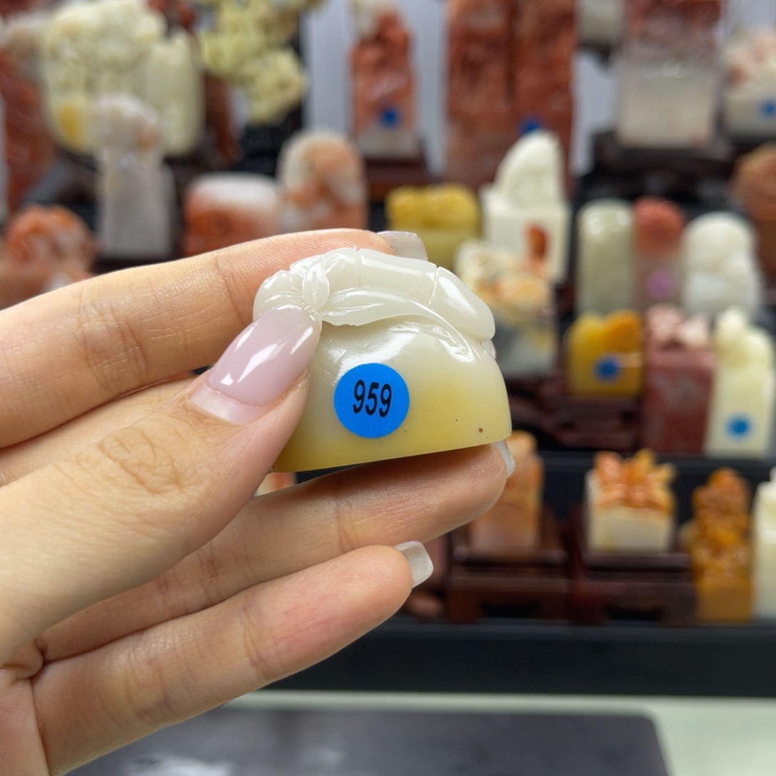 昌化石印石虫***蟹959。    