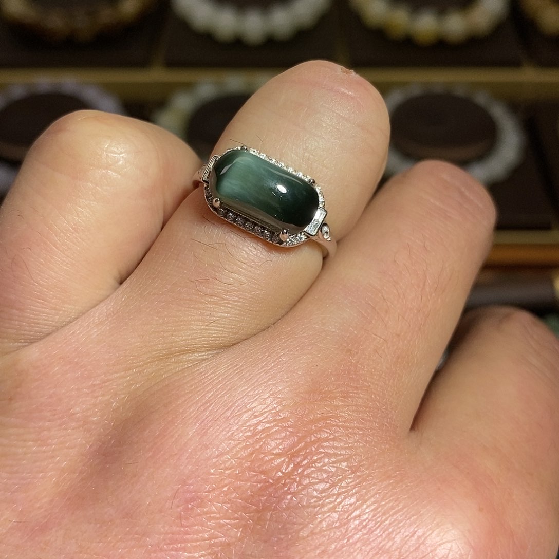 【闪购商品】银S925镶嵌戒指和田玉（碧玉）