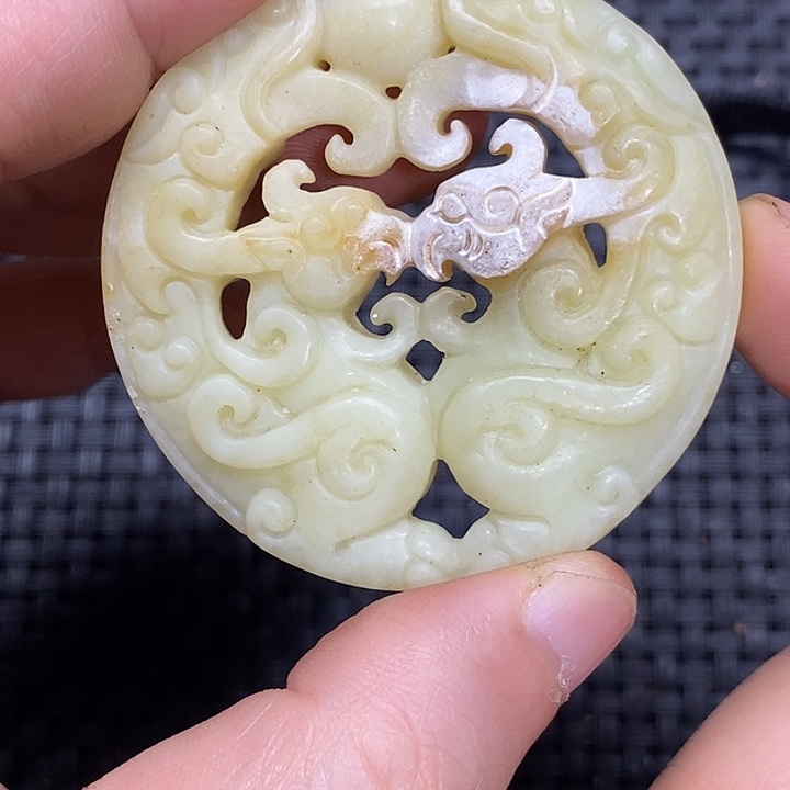 吊坠滴血莲花菩提