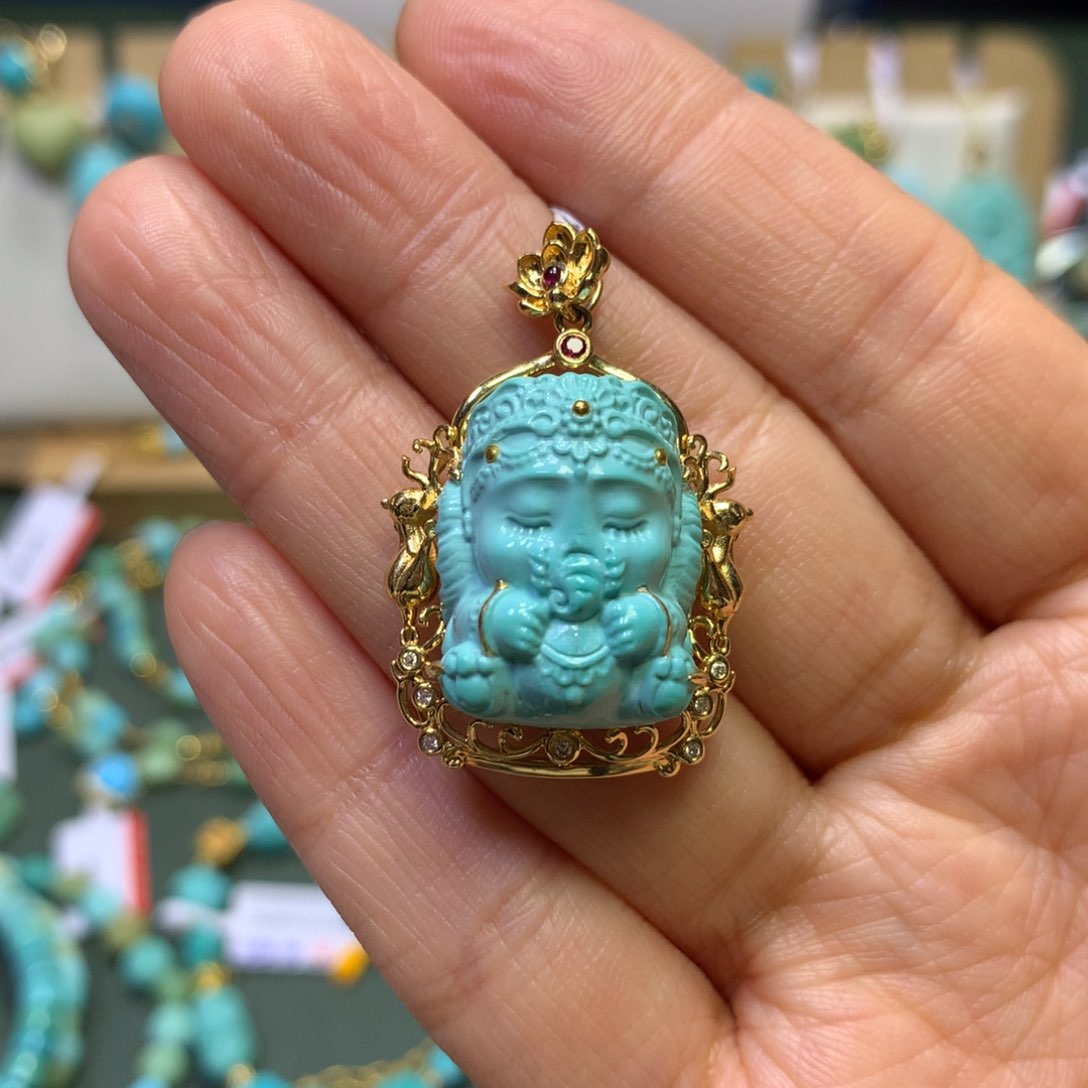 绿松石吊坠18K金镶嵌