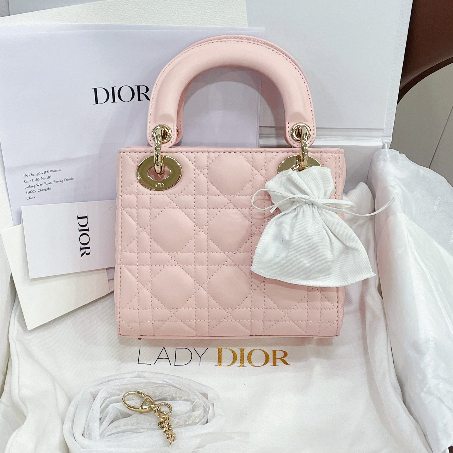 99新 DIOR/迪奥 全套带票lady限定樱花粉金扣三格戴妃包