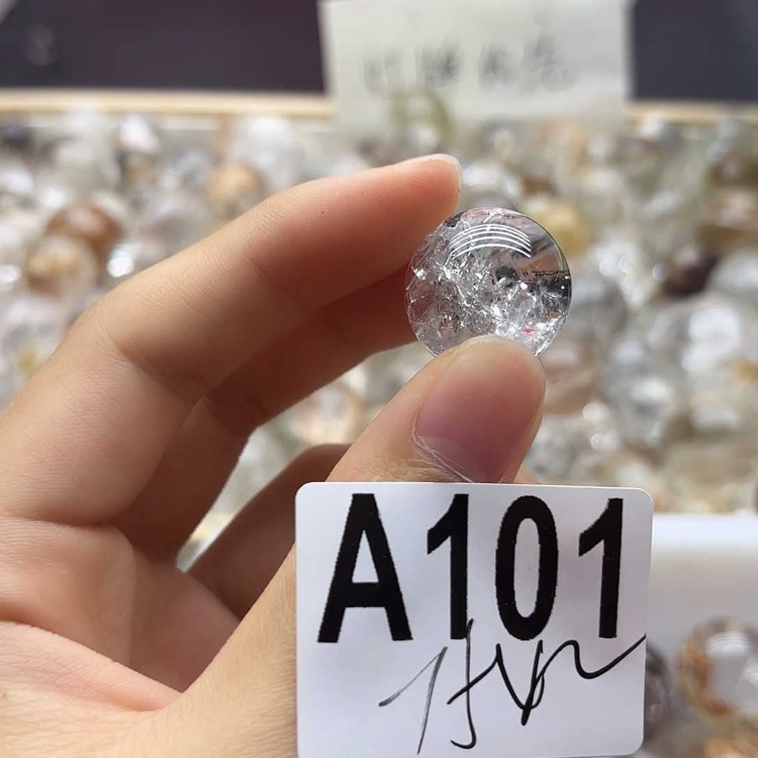 2***人水晶未镶嵌珠宝半成品101