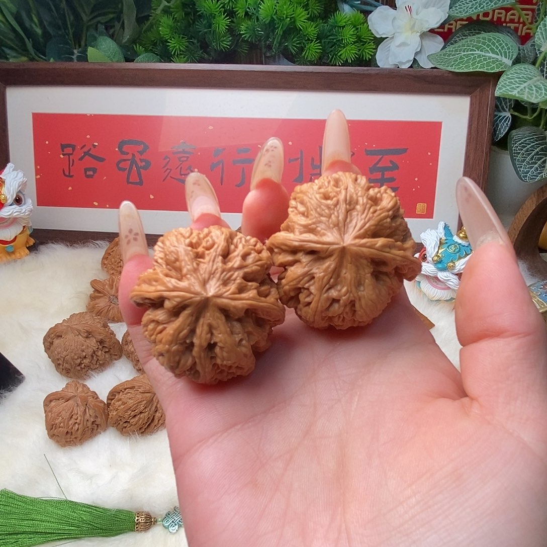 把件文玩核桃058粗筋……