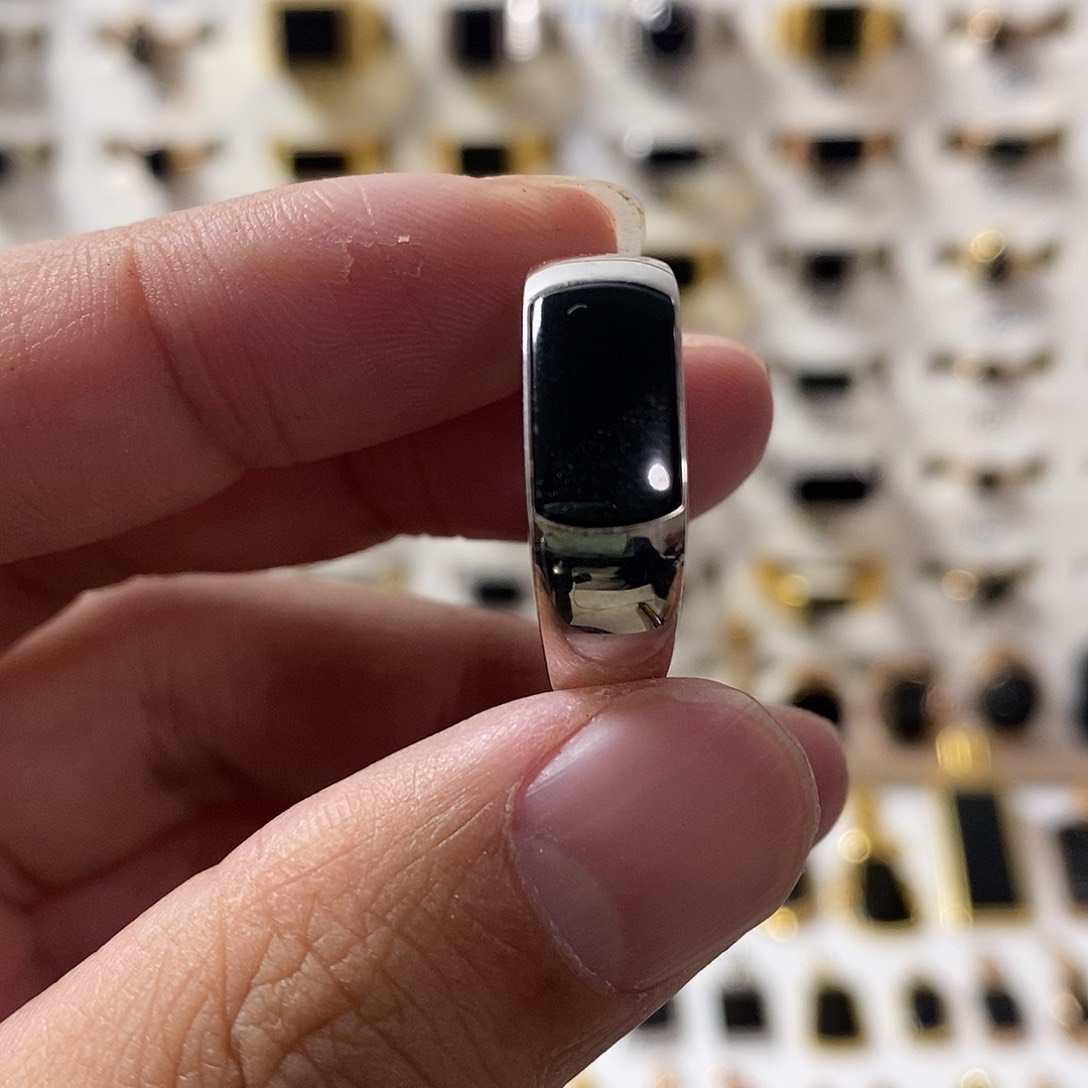 翡翠手链未镶嵌墨翠