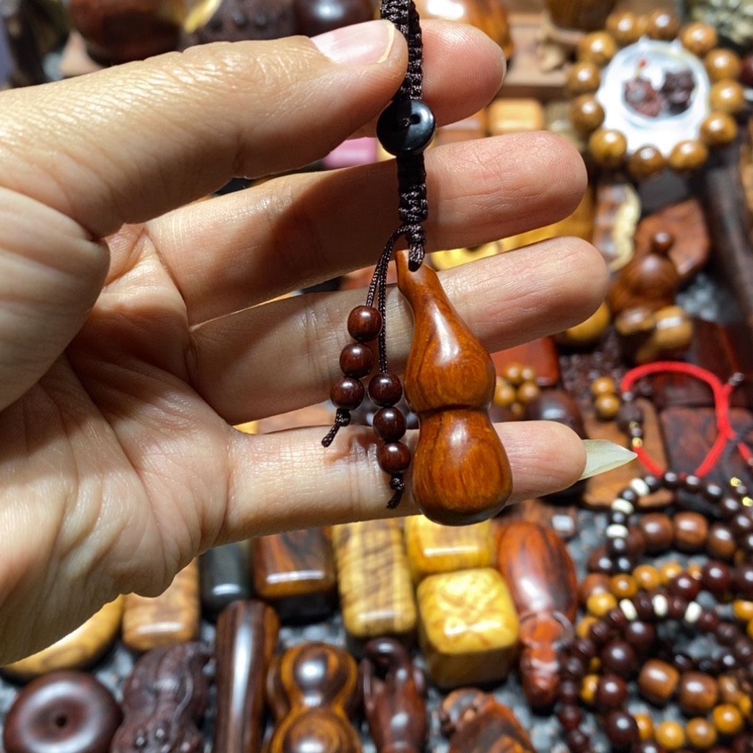 无***檀香紫檀（小叶紫檀）木