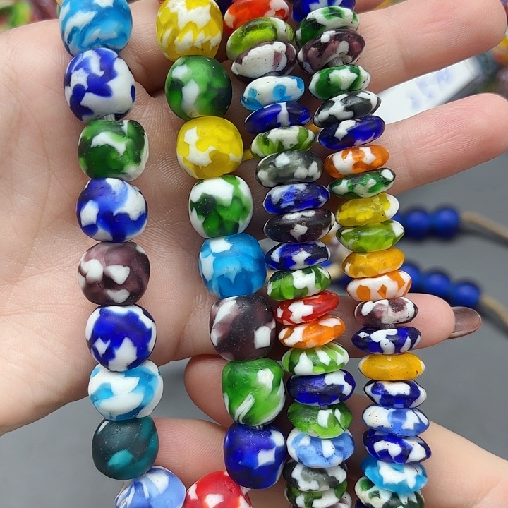 琉璃颈饰搅胎小珠珠