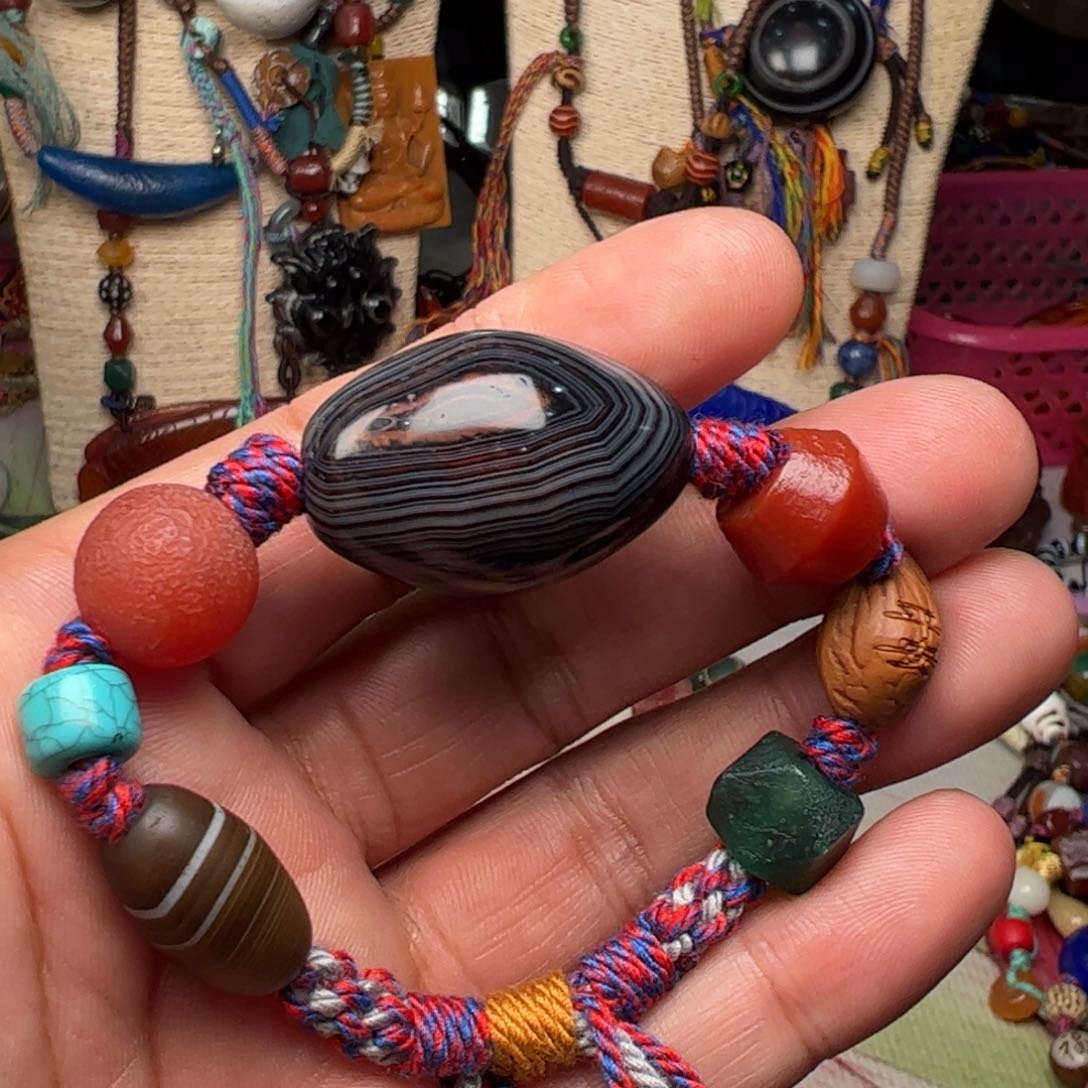 玛瑙/玉髓颈饰未镶嵌