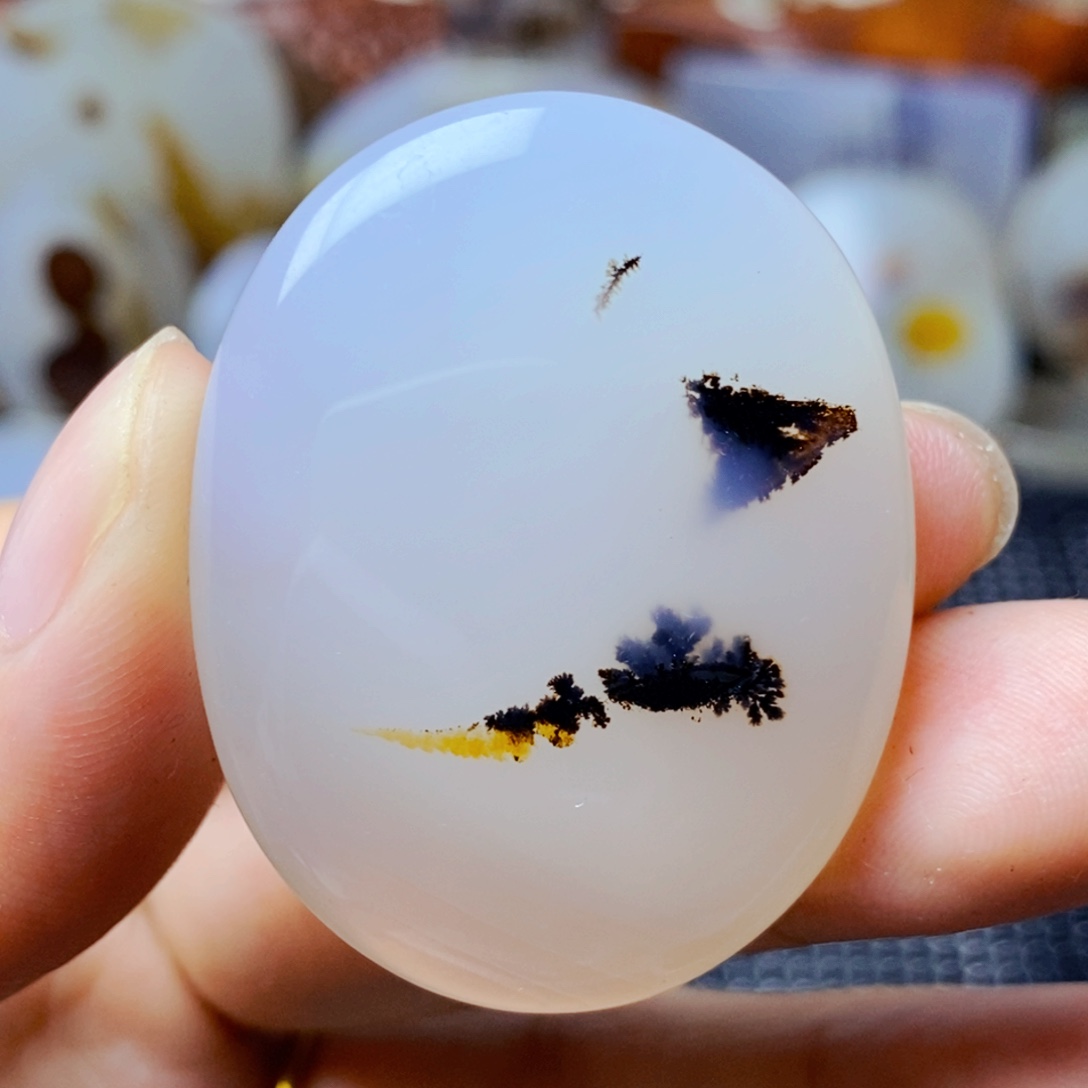 玛瑙/玉髓未镶嵌珠宝半成品