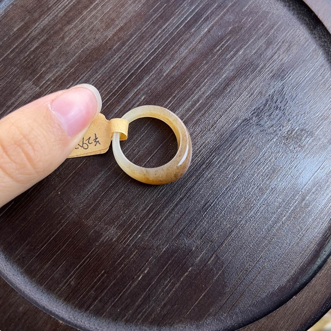 和田玉（糖玉）未镶嵌戒指17.7