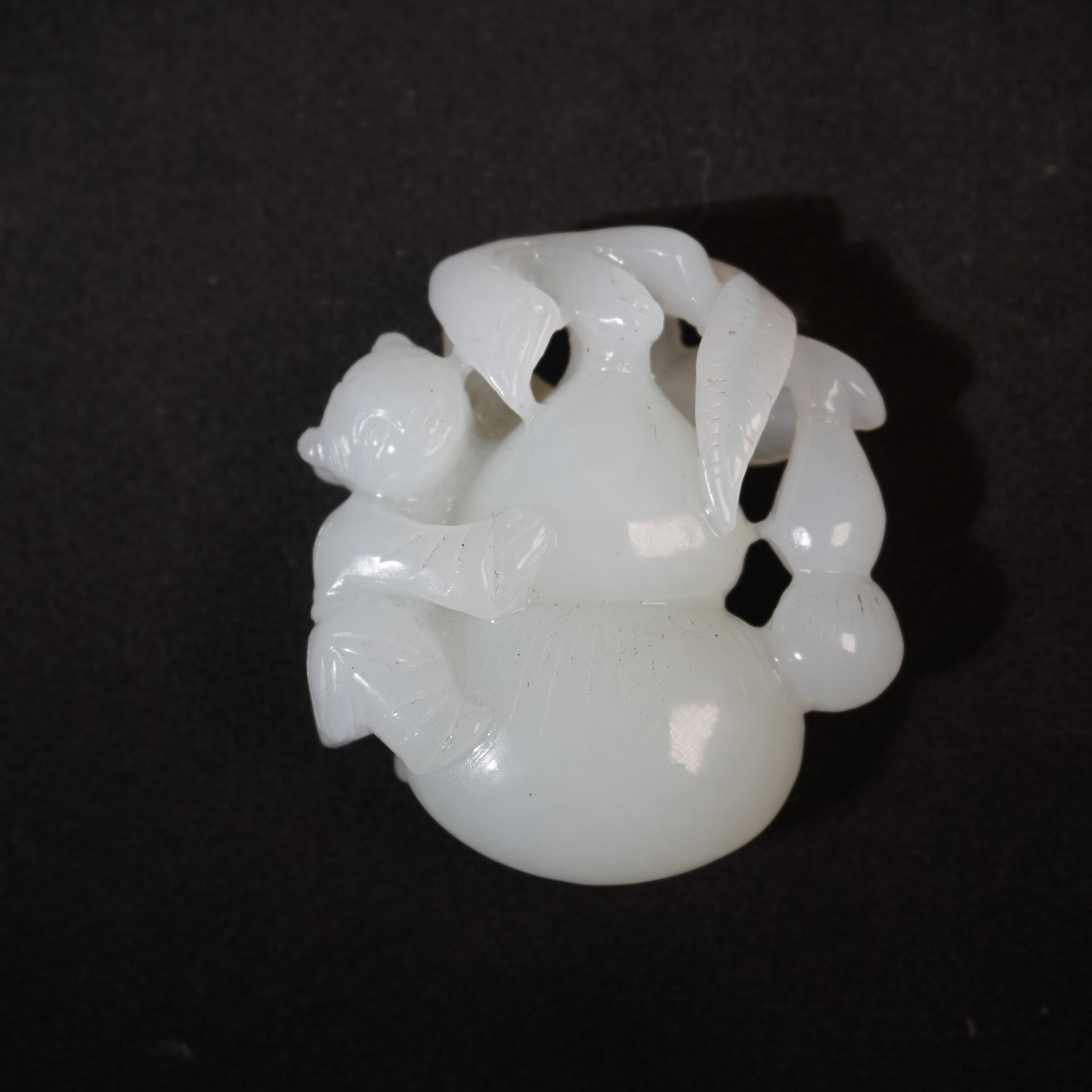 5SYW9  清  和田玉童子送福禄手把件