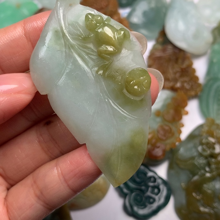 定制翡翠未镶嵌翡翠