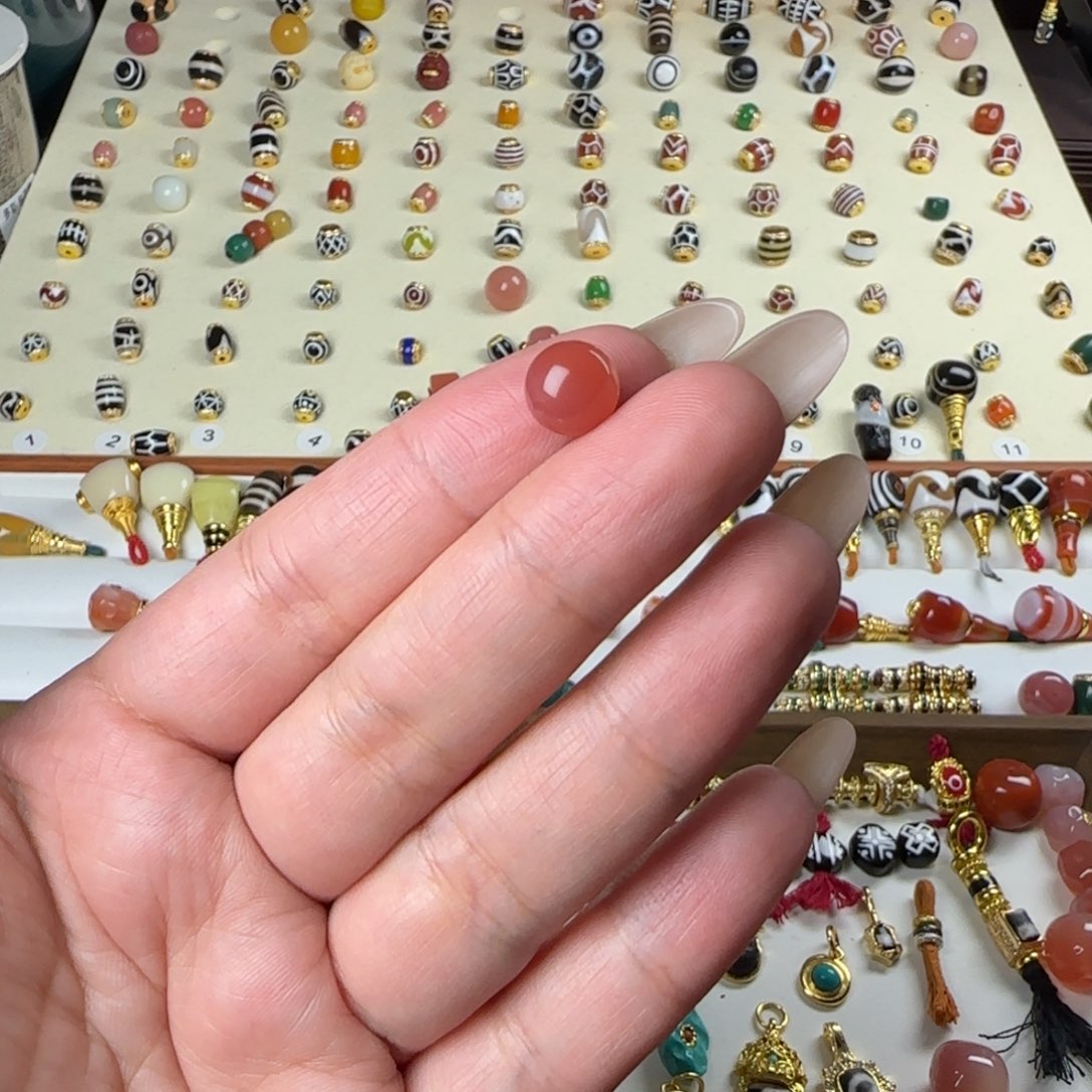 是****玛瑙/玉髓未镶嵌单珠配饰顶珠设计搭配
