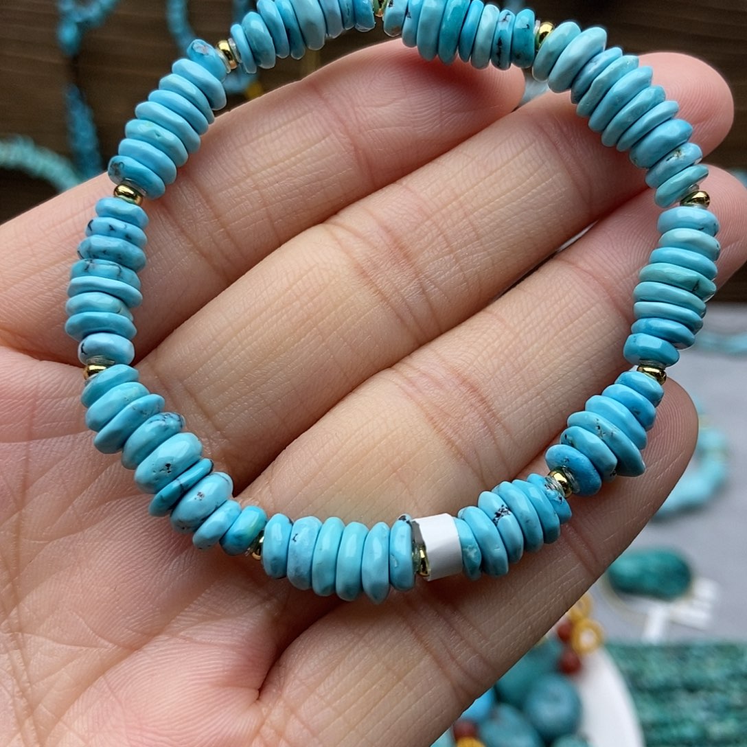 绿松石未镶嵌藏扣手串