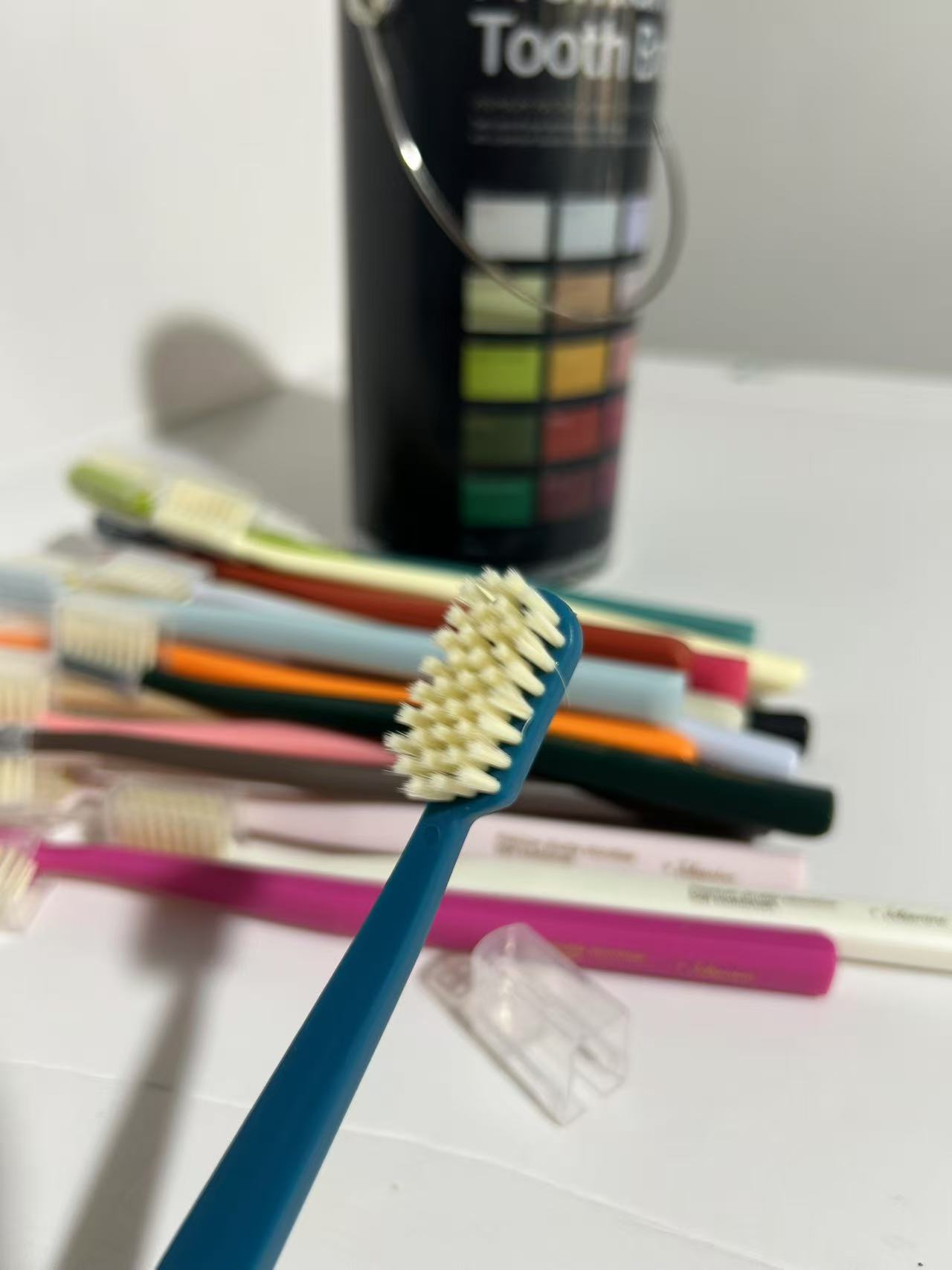 （新疆包邮）软毛细毛小头牙刷