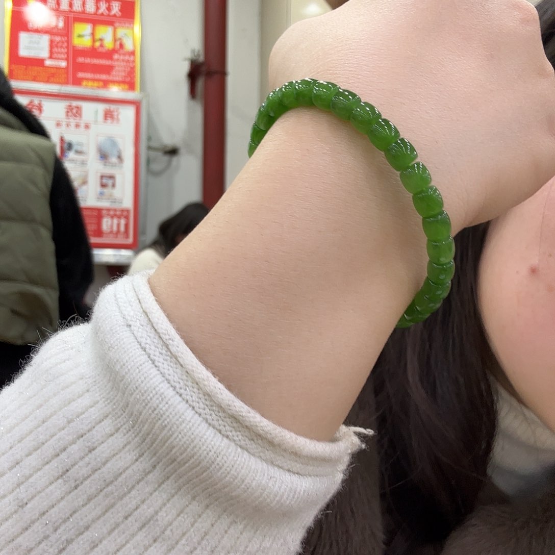 和田玉手串未镶嵌