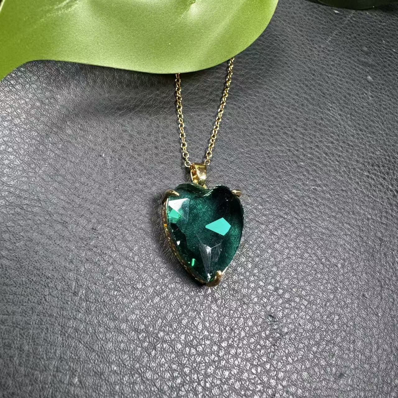  C-092精选时尚首饰配礼盒配链子