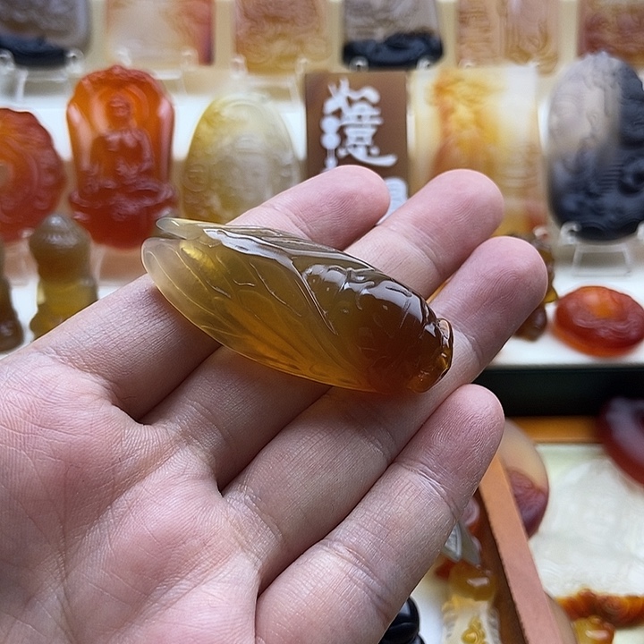 蓝***饰玛瑙/玉髓颈饰未镶嵌