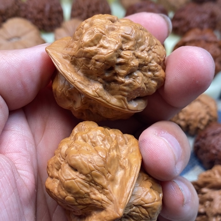 文玩核桃把件E****u核桃